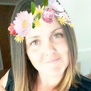 Meet your Posher, Myriam